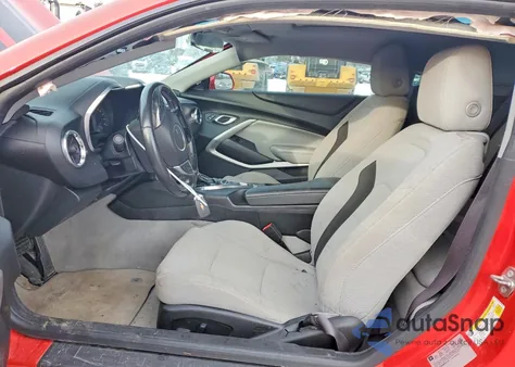 2017 Chevrolet Camaro Lt z USA, uszkodzony, nr VIN 1G1FB1RS4H0207168